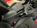 Console Front Hatchback Gt Floor Fits 18-20 Elantra 2705355 Used. Price: $184.30.