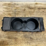 2006-2009 Land Rover Hse Center Console Cup Holder FHM500032XXX Oem Used. Price: $44.99.