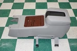 Dmg 07-14 Gm Suv Woodgrain Grey Leather Center Console Armrest Lid Assy Oe Used. Price: $202.34.