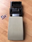 Volvo 39804759 Center Console Beige S80 V70 XC70 Used. Price: $69.00.