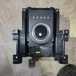 2017 2019 Land Rover Discovery Transmission Gear Shifter HJ32-14C559-AB Oem ! Used. Price: $150.00.
