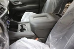Front Center Console 86560509 Fits 21-24 Suburban 1500 2829590 Used. Price: $559.00.