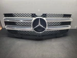 Read 2007-2012 Mercedes X164 GL350 GL450 Front Upper Radiator Hood Grille Oem Used. Price: $200.00.