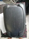 04-06 Toyota Tundra Limited Crew Cab Black Interior Center Console Lid Only Used. Price: $79.99.