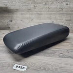 08 - 10 Chrysler 300 Charger Center Console Lid Armrest Dark Slate Gray Leather Used. Price: $54.99.
