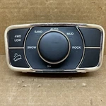 2014 Jeep Grand Cherokee Center Console Transfer Case Switch Oem 68141344AE Used. Price: $120.00.