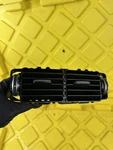 17-20 Jaguar F-pace 16-23 Xf Center Console Climate Vent Rear Oem Used. Price: $28.50.
