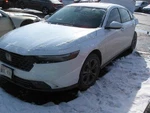 Console Front With Sunroof Fits 23-24 Accord 2109096 Used. Price: $166.16.