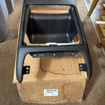 New Oem Gm 15889597 Front Floor Console Cup Holder Bezel Housing 07-10 Saturn. Price: $108.80.