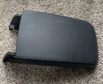 2012-2015 Volkswagen Passat Center Console Arm Rest Lid Oem Used. Price: $66.50.