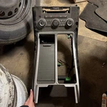 2010 Range Rover Sport Centre Console & Climate Control Panel AH32-04567-A #2 Used. Price: $60.55.