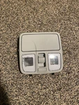 2010-2015 Hyundai Tucson Gray Overhead Lamp Console W/ Sunroof Oem Used. Price: $82.00.